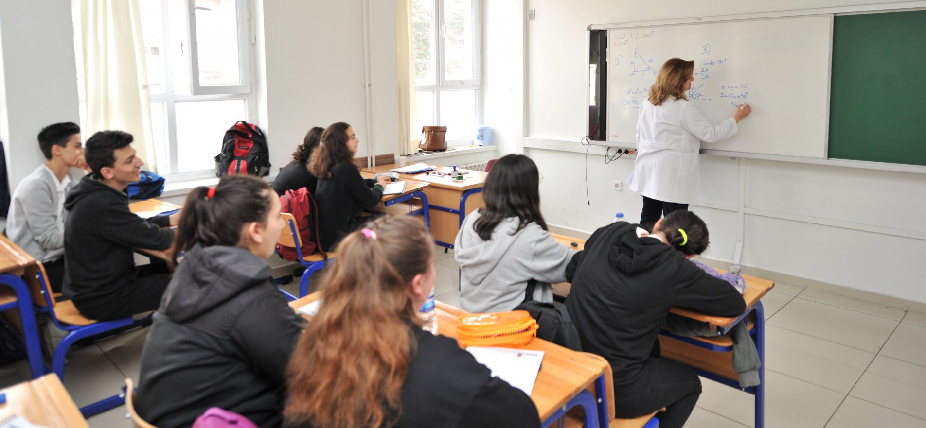 Tüm İllerde Sınavla Öğrenci Alacak En Az Bir Anadolu Lisesi Olacak.