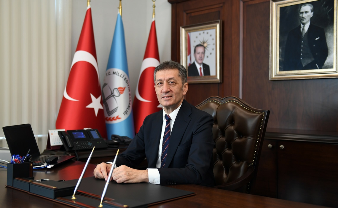 Ziya Selçuk uzaktan eğitim sürecini açıklayacak!