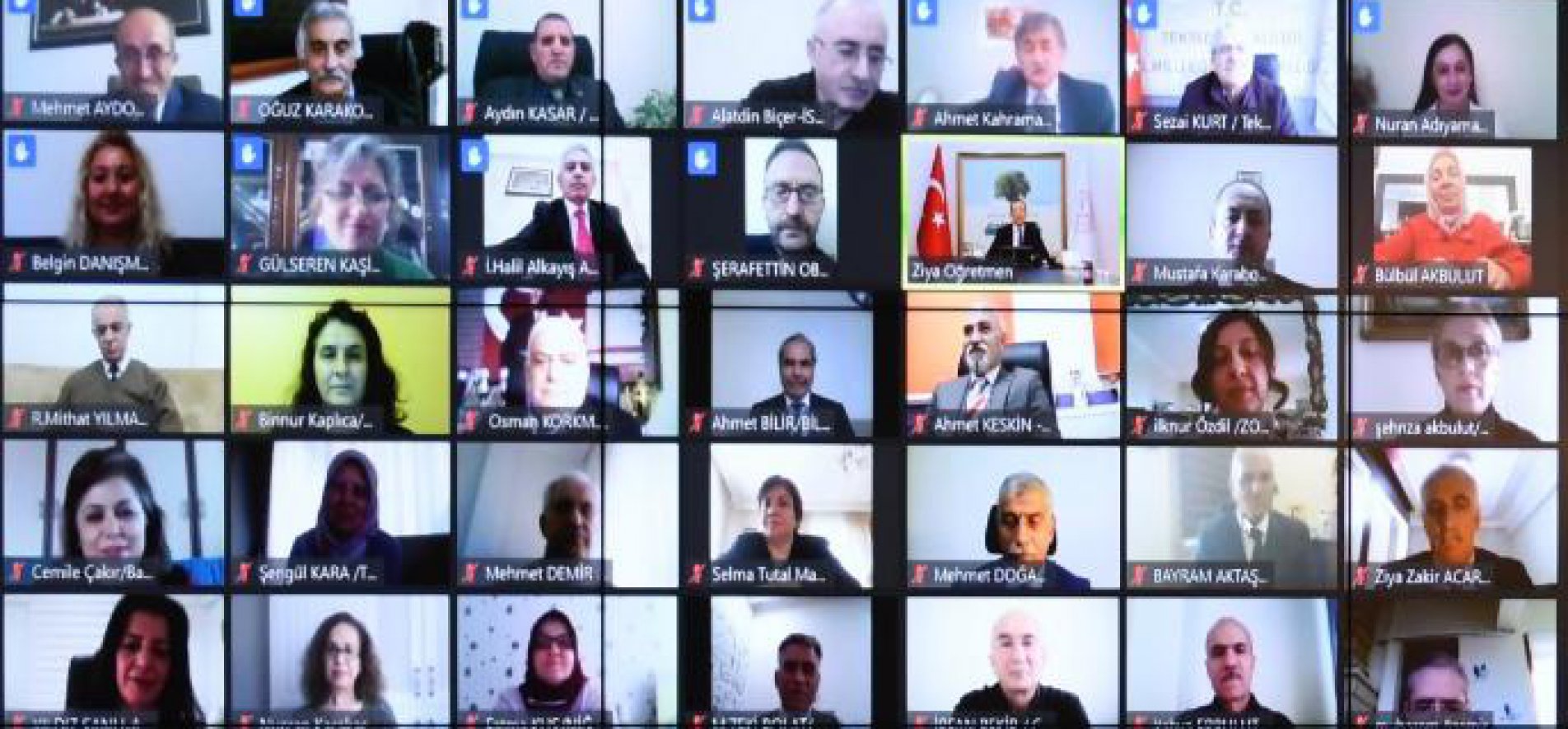 Ziya Öğretmen ile Eğitim Buluşmalarında Bir İlk Yaşandı