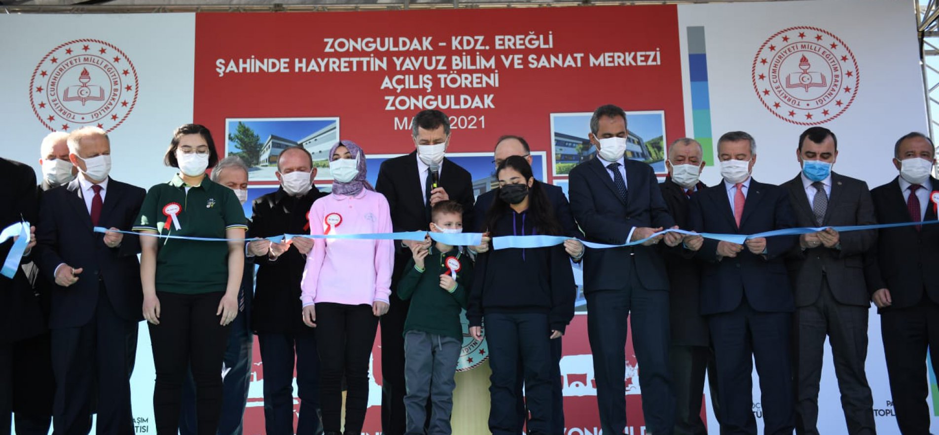 Bakan SELÇUK, Zonguldak’ta Bilim ve Sanat Merkezinin Açılışını Gerçekleştirdi
