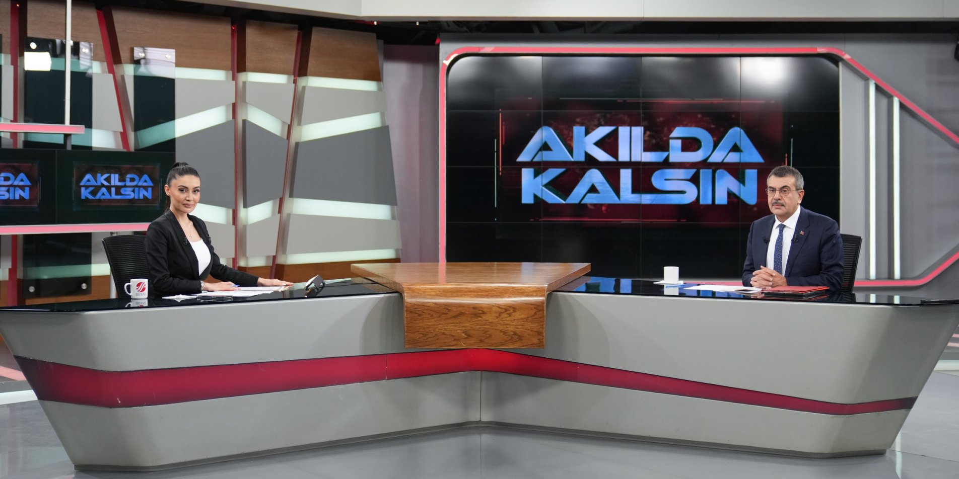 Bakan Tekin, Beyaz Tv Yayınında Soruları Yanıtladı